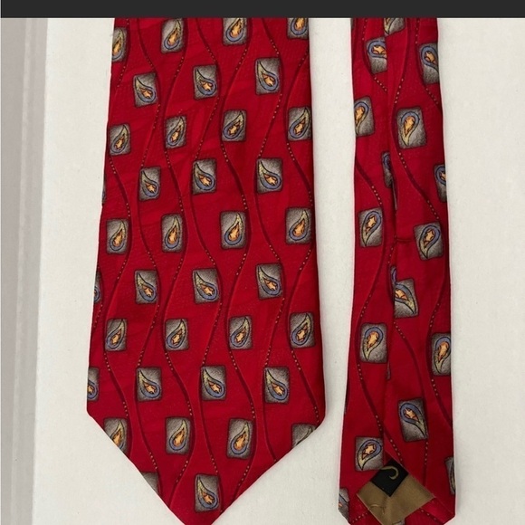 Robert Talbott Mens Red Pattern Tie - Picture 3 of 5